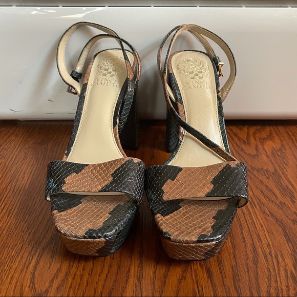 Vince Camuto Chastin Embellished Platform Dress Sandals Deep Teal Snake PLatform - Picture 1 of 16